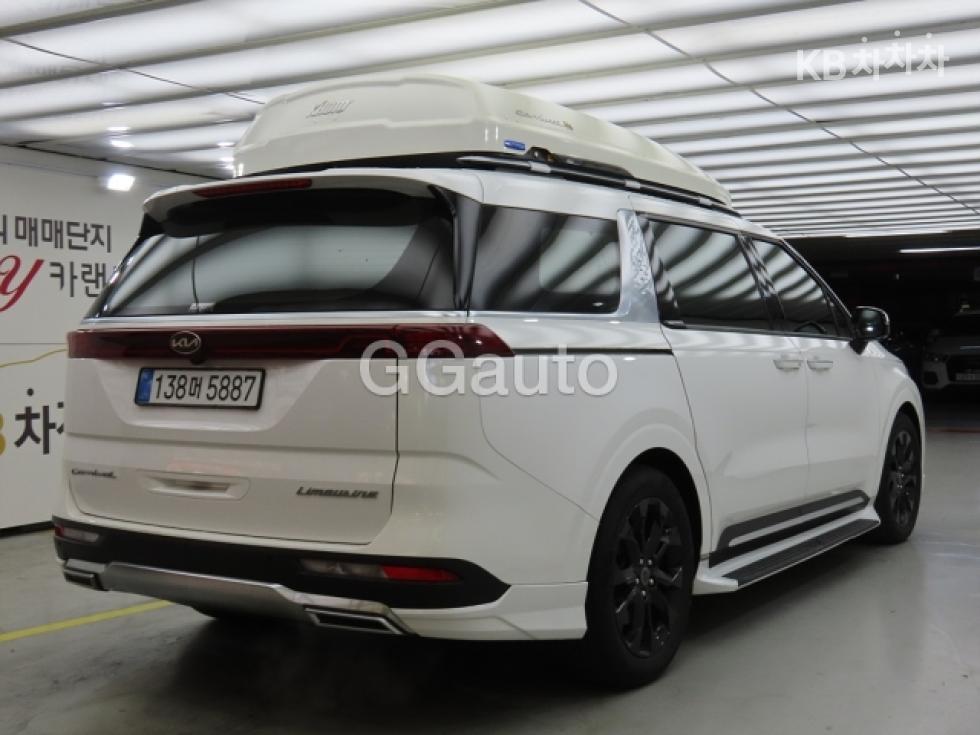 Kia Carnival SIGNATURE — фото 4