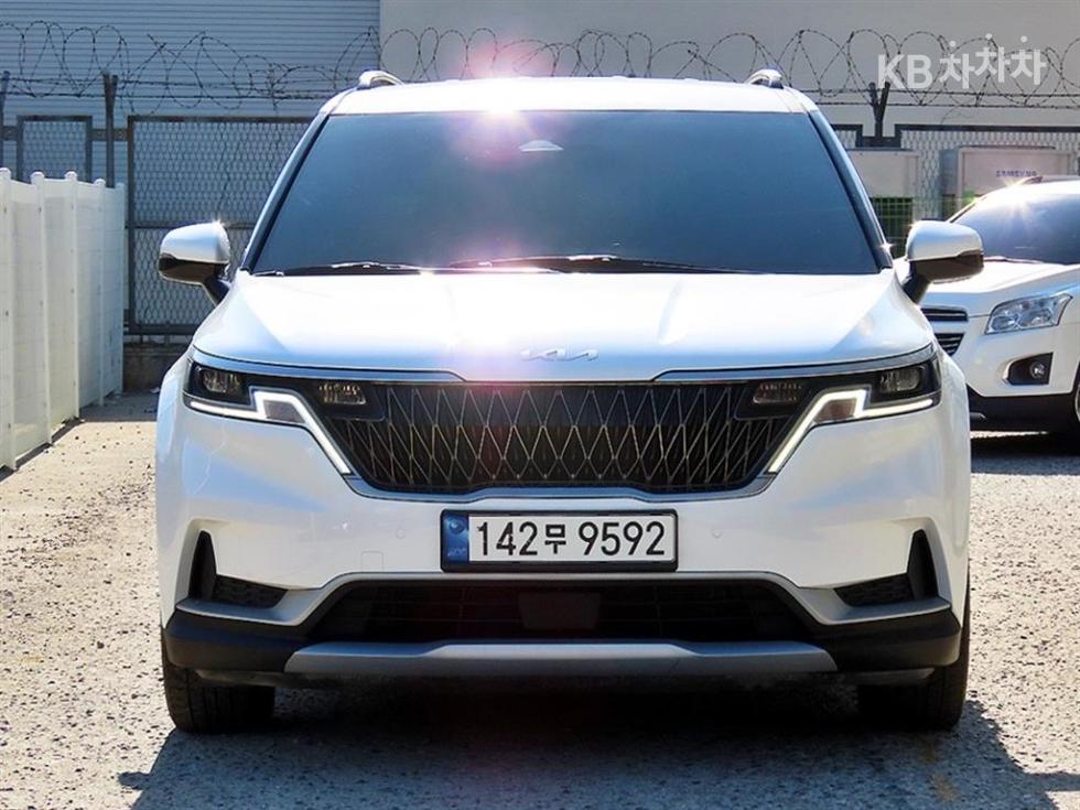 Kia Carnival PRESTIGE — фото 1