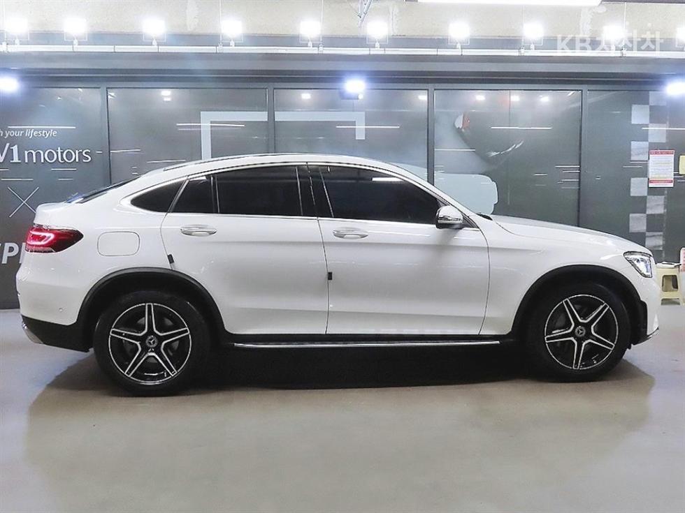 Mercedes-Benz GLC-Class BASE MODEL — фото 3