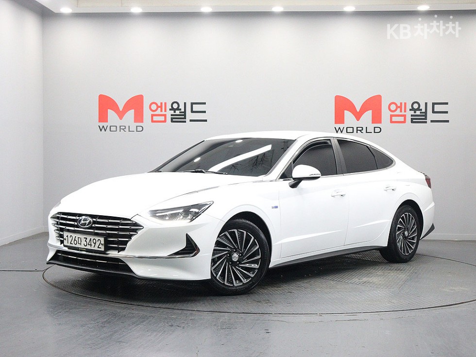 Hyundai Sonata Premium Family — фото 1