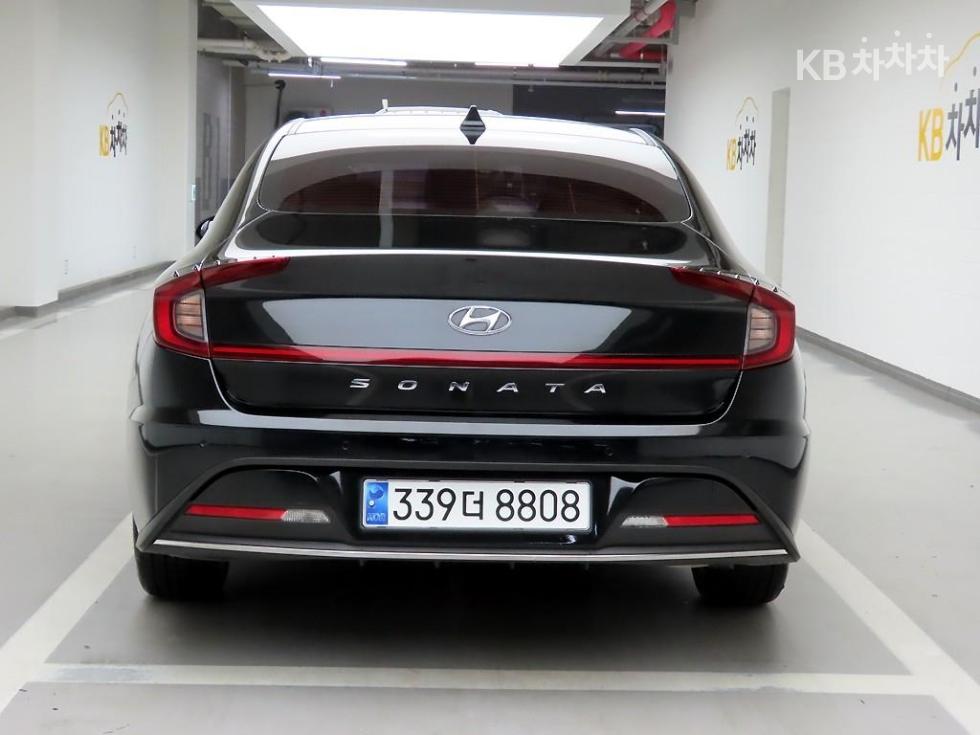 Hyundai Sonata Smart — фото 3