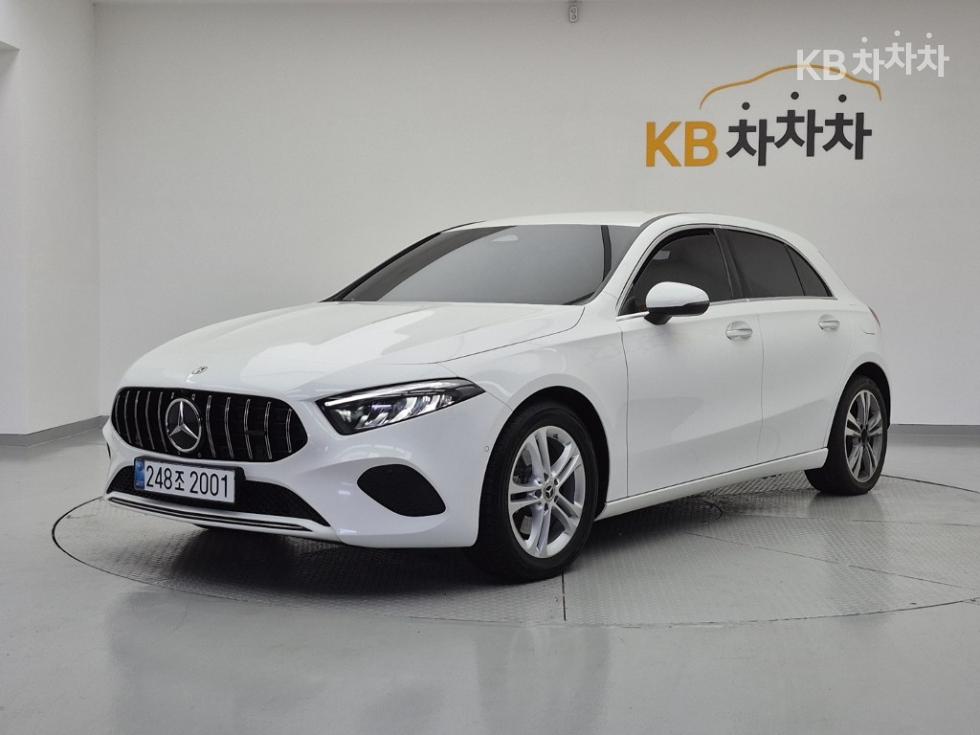 Mercedes-Benz A-Class BASE MODEL — фото 1