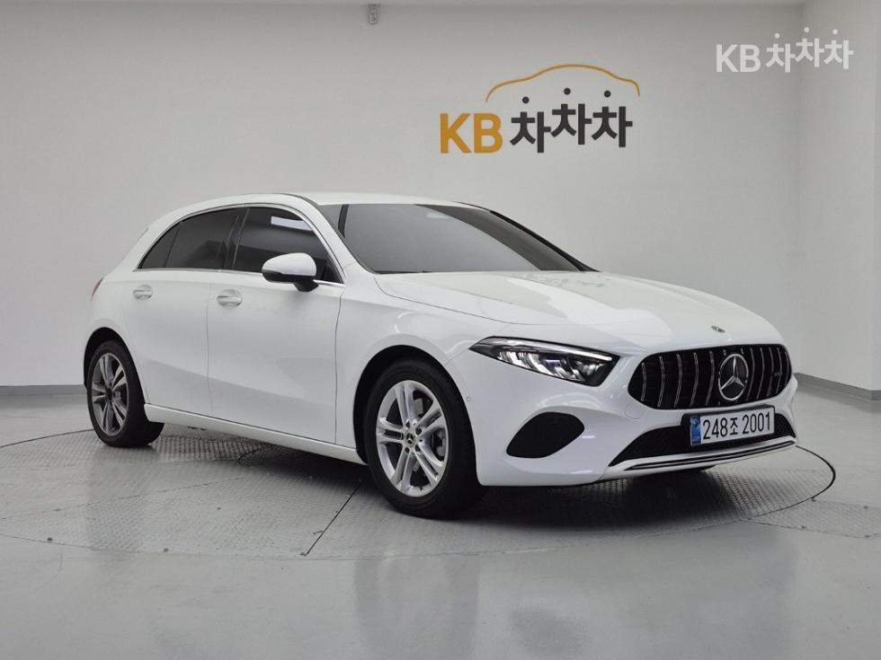 Mercedes-Benz A-Class BASE MODEL — фото 2