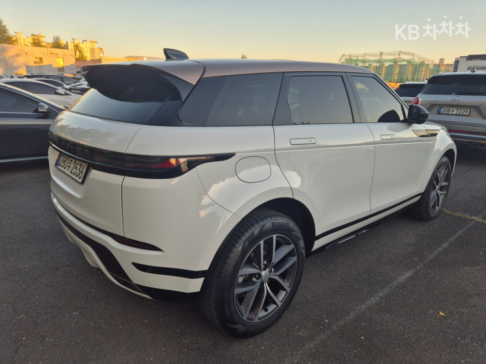 Land Rover Range Rover Evoque Dynamic SE — фото 4