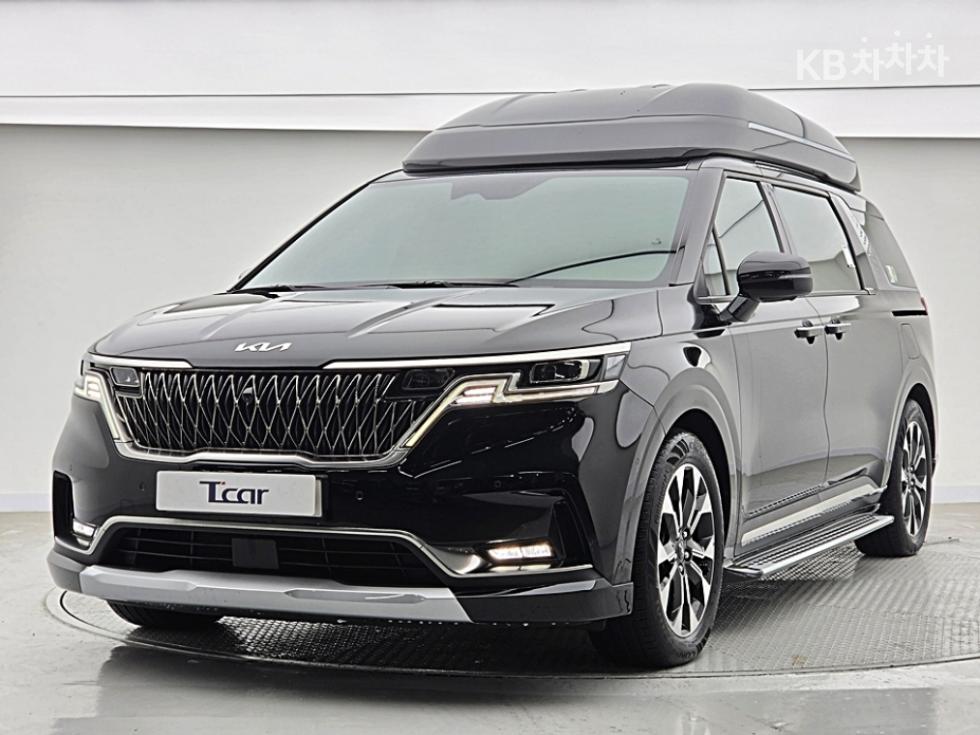 Kia Carnival SIGNATURE — фото 1