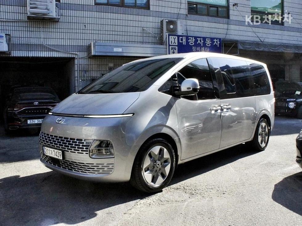 Hyundai Staria — фото 2