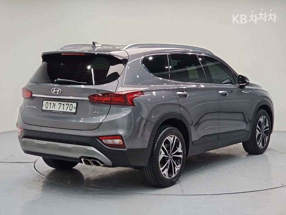 Hyundai Santa Fe EXCLUSIVE — фото 4