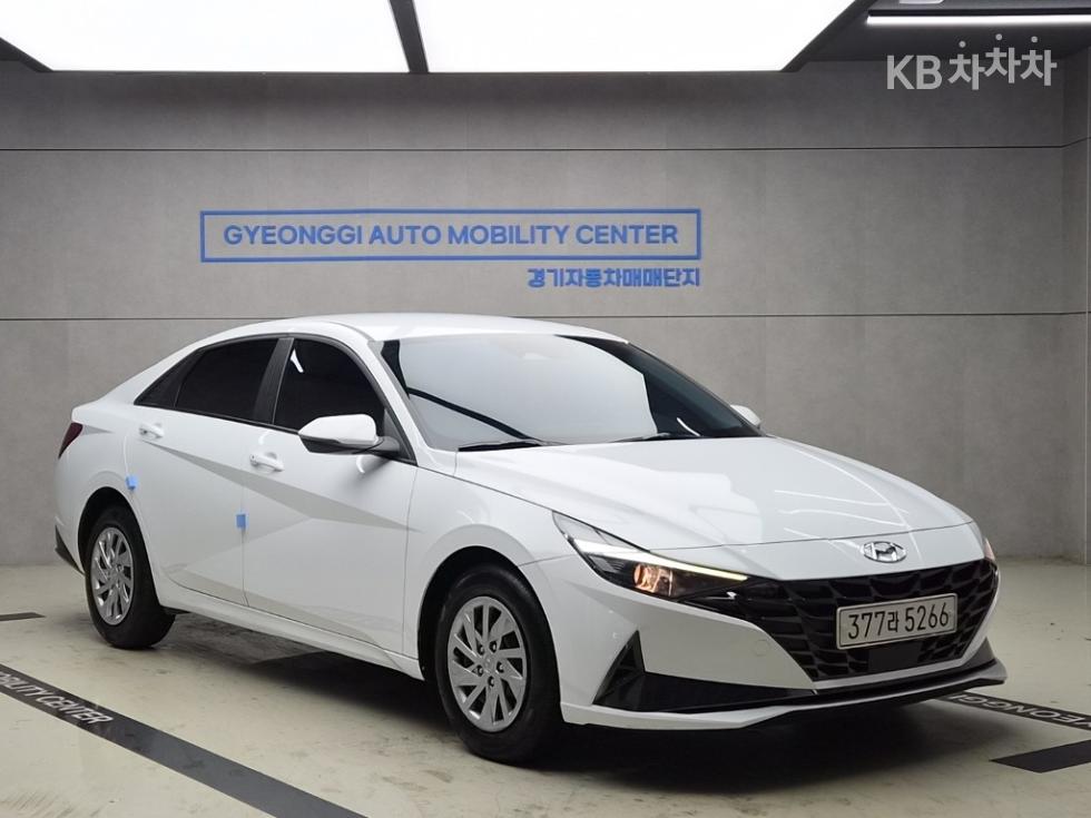 Hyundai Avante Smart — фото 1