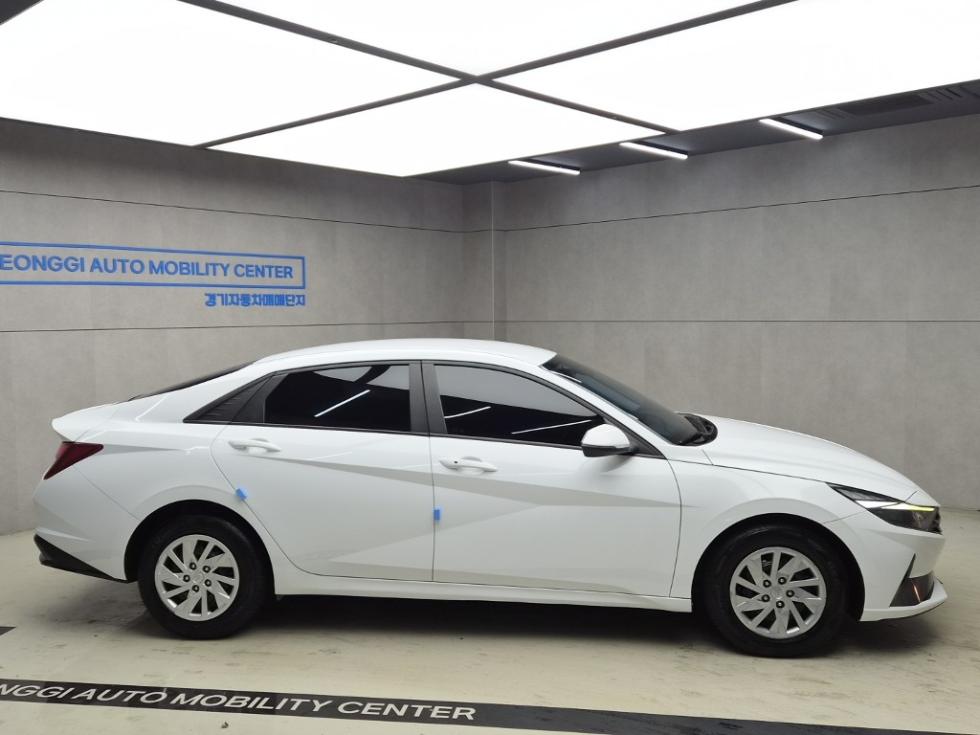 Hyundai Avante Smart — фото 2