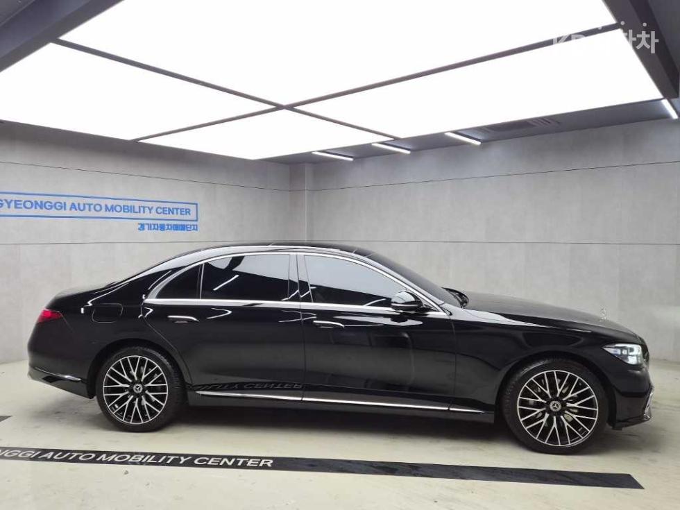 Mercedes-Benz S-Class BASE MODEL — фото 2