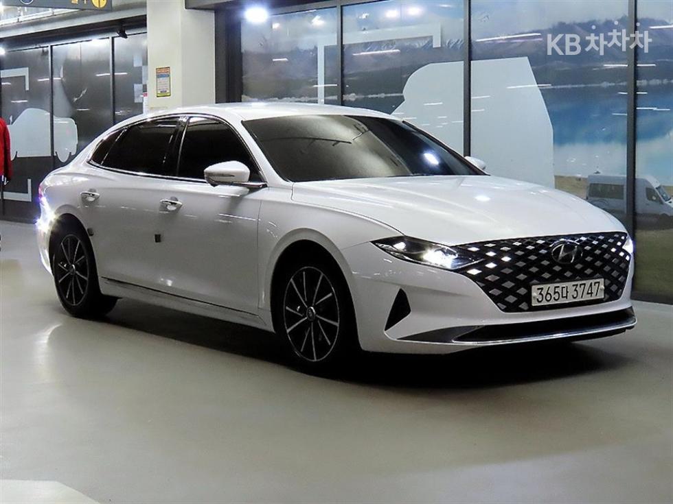 Hyundai Grandeur EXCLUSIVE — фото 1