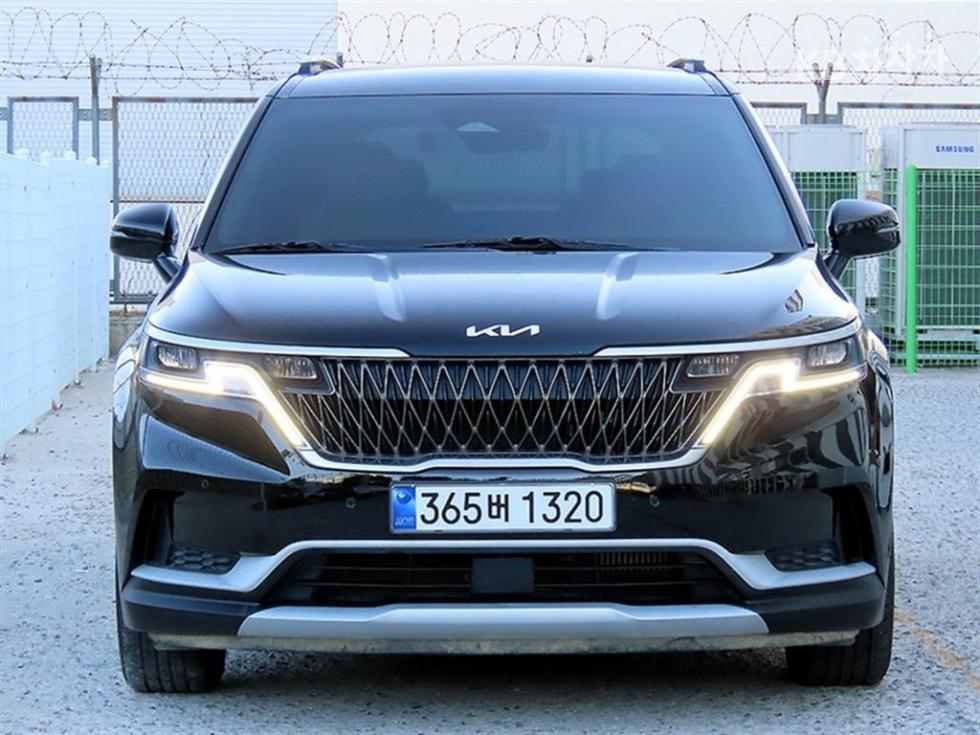 Kia Carnival PRESTIGE — фото 1