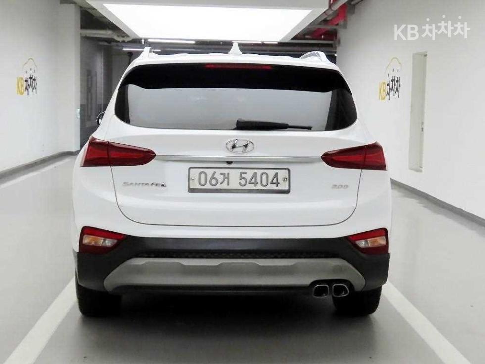 Hyundai Santa Fe EXCLUSIVE — фото 3
