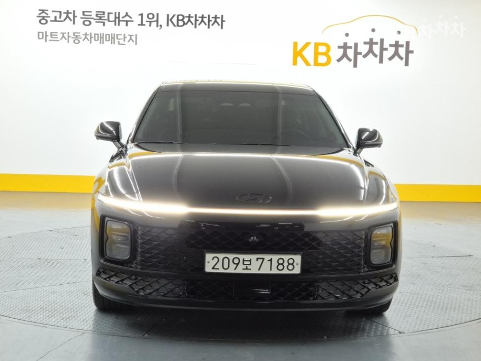 Hyundai Grandeur EXCLUSIVE — фото 1