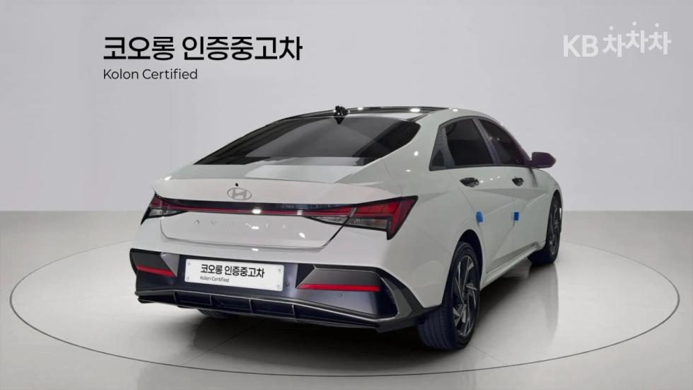 Hyundai Avante — фото 2