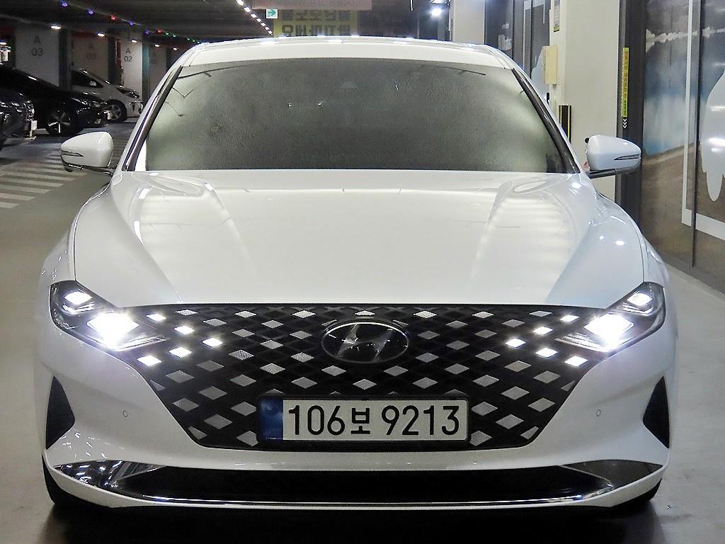 Hyundai Grandeur Premium Choice — фото 2