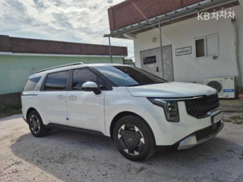 Kia Carnival PRESTIGE — фото 2