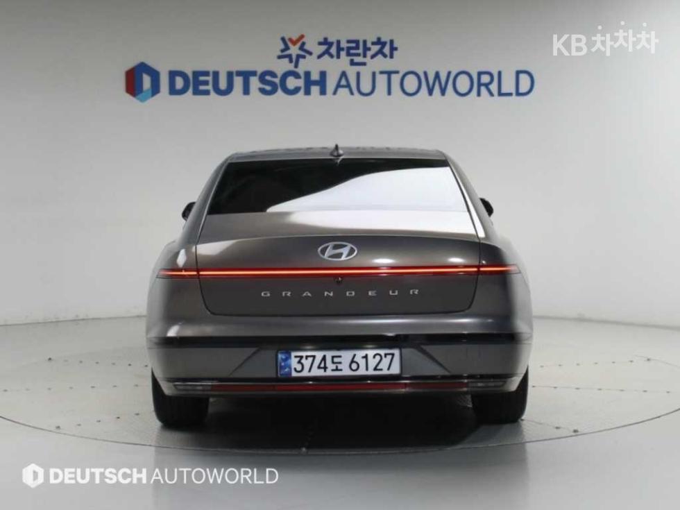 Hyundai Grandeur CALLIGRAPHY — фото 4