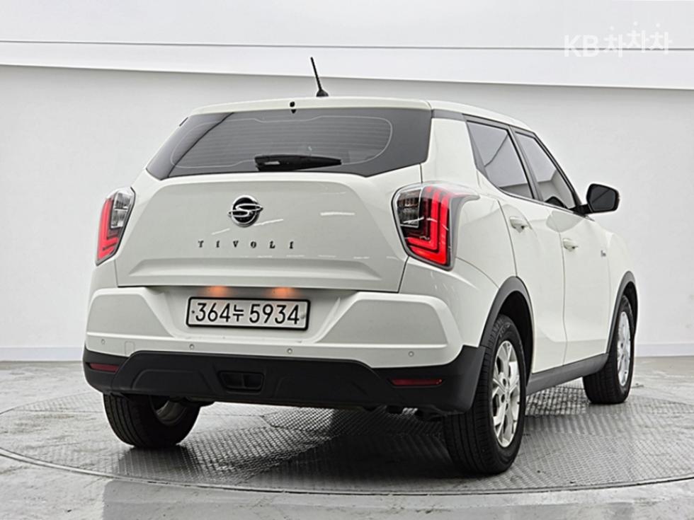 KG Mobility Tivoli BASE MODEL — фото 2