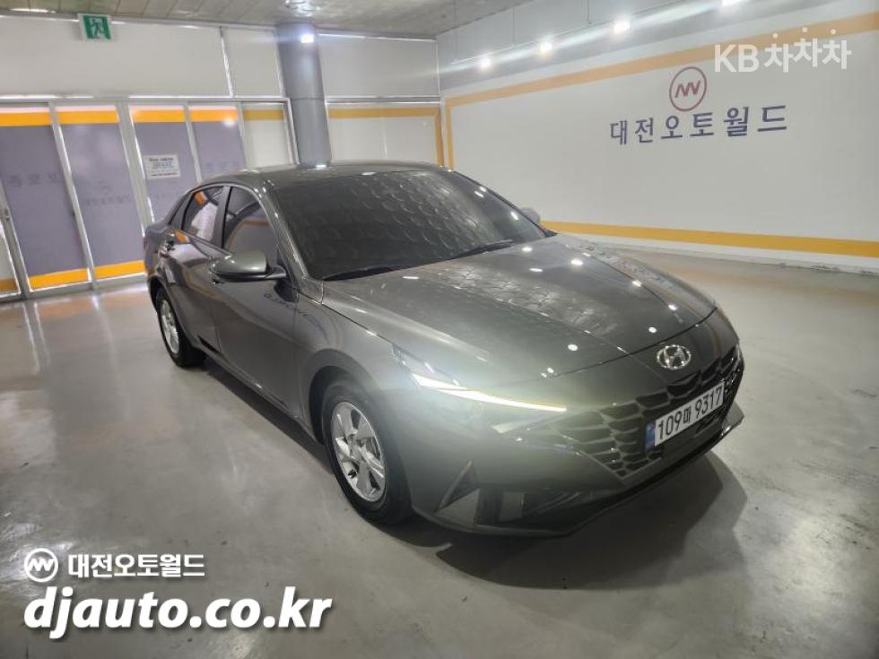 Hyundai Avante — фото 2