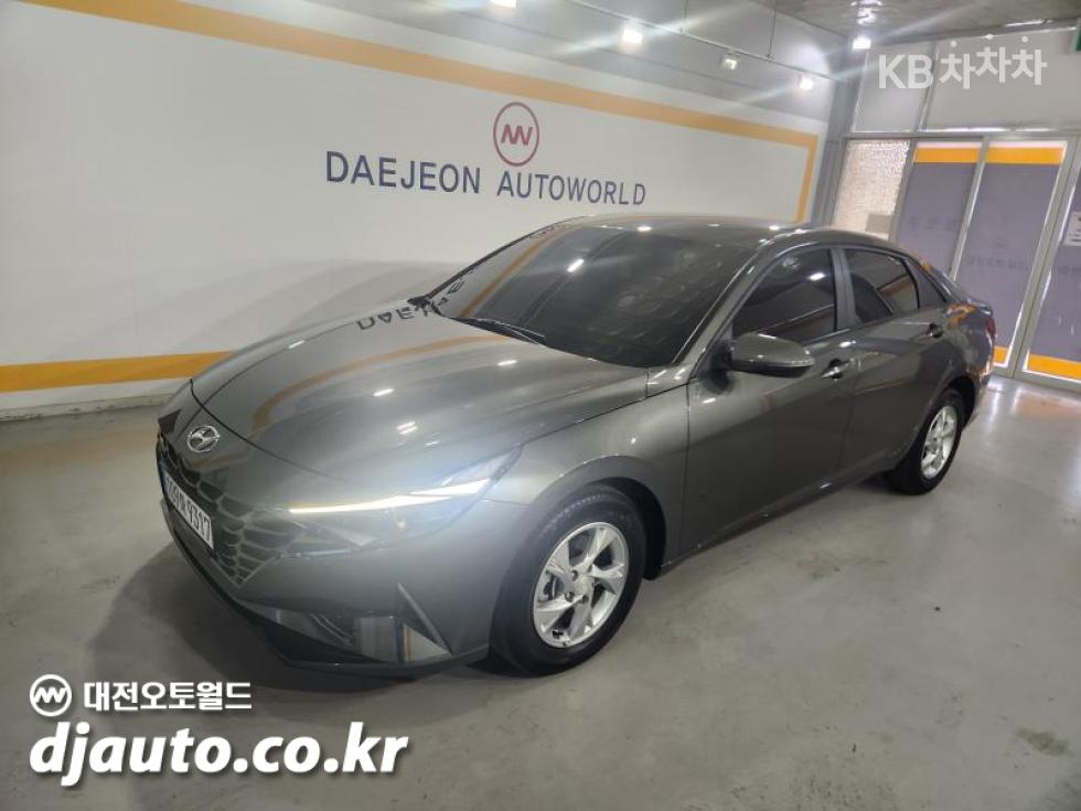 Hyundai Avante — фото 3