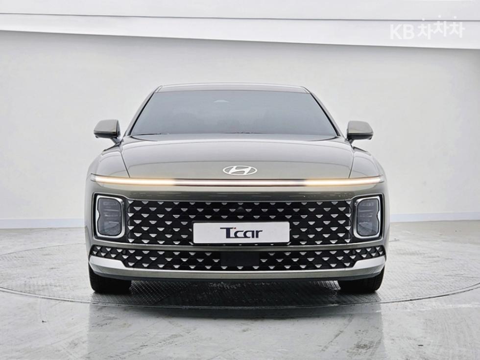 Hyundai Grandeur EXCLUSIVE — фото 3