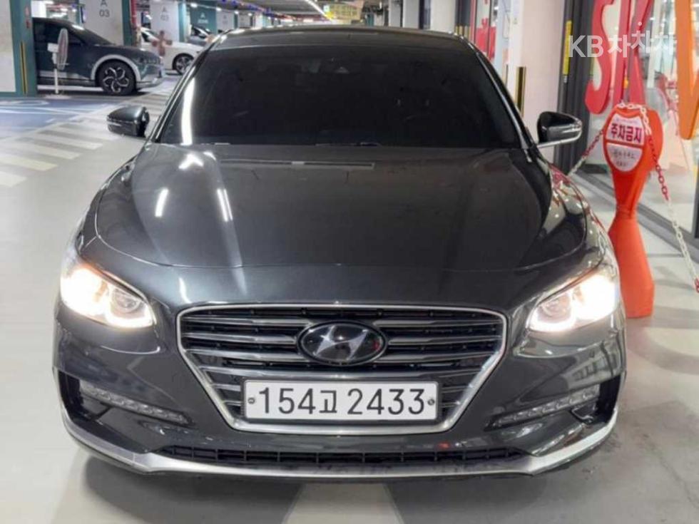 Hyundai Grandeur BASE MODEL — фото 1