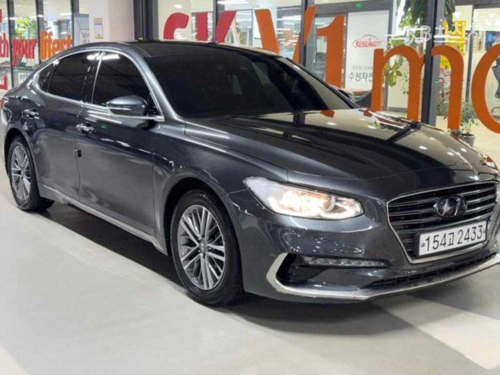 Hyundai Grandeur BASE MODEL — фото 2