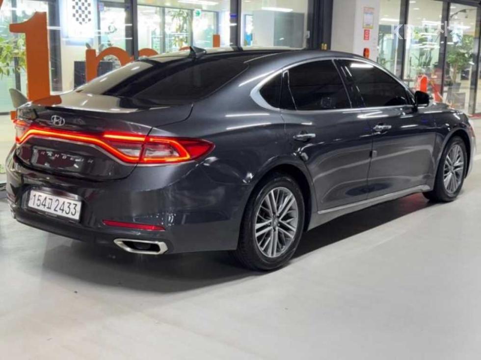 Hyundai Grandeur BASE MODEL — фото 4