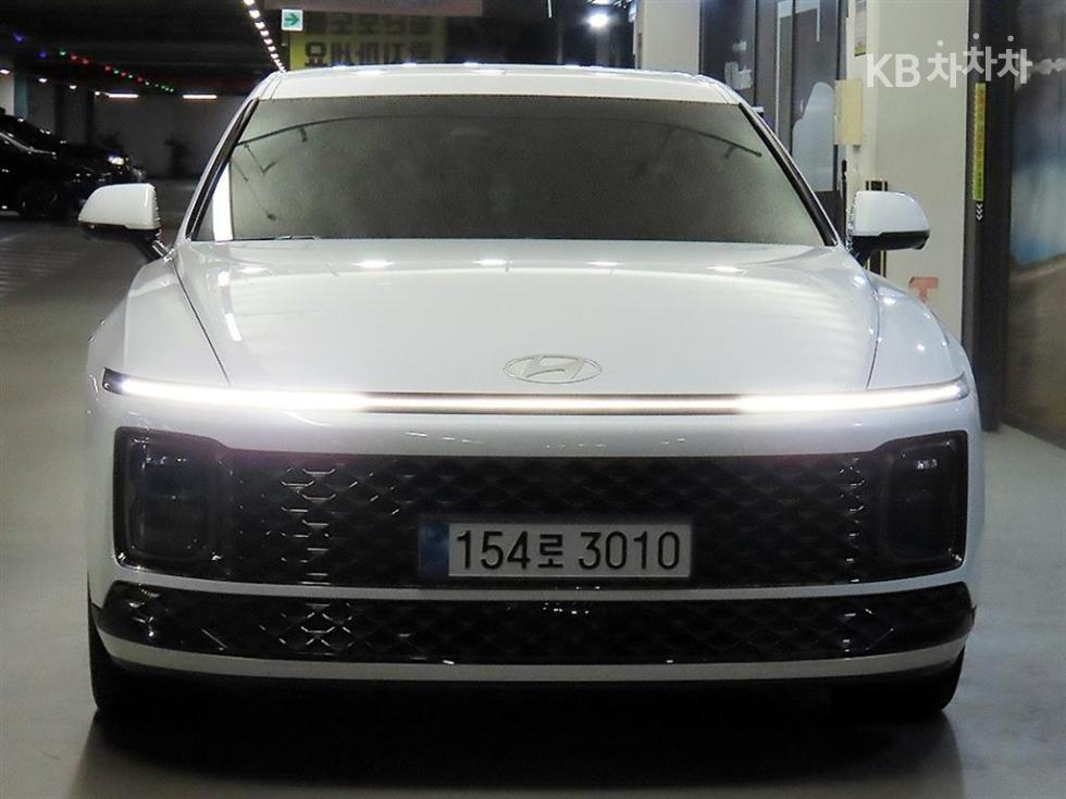 Hyundai Grandeur CALLIGRAPHY — фото 2
