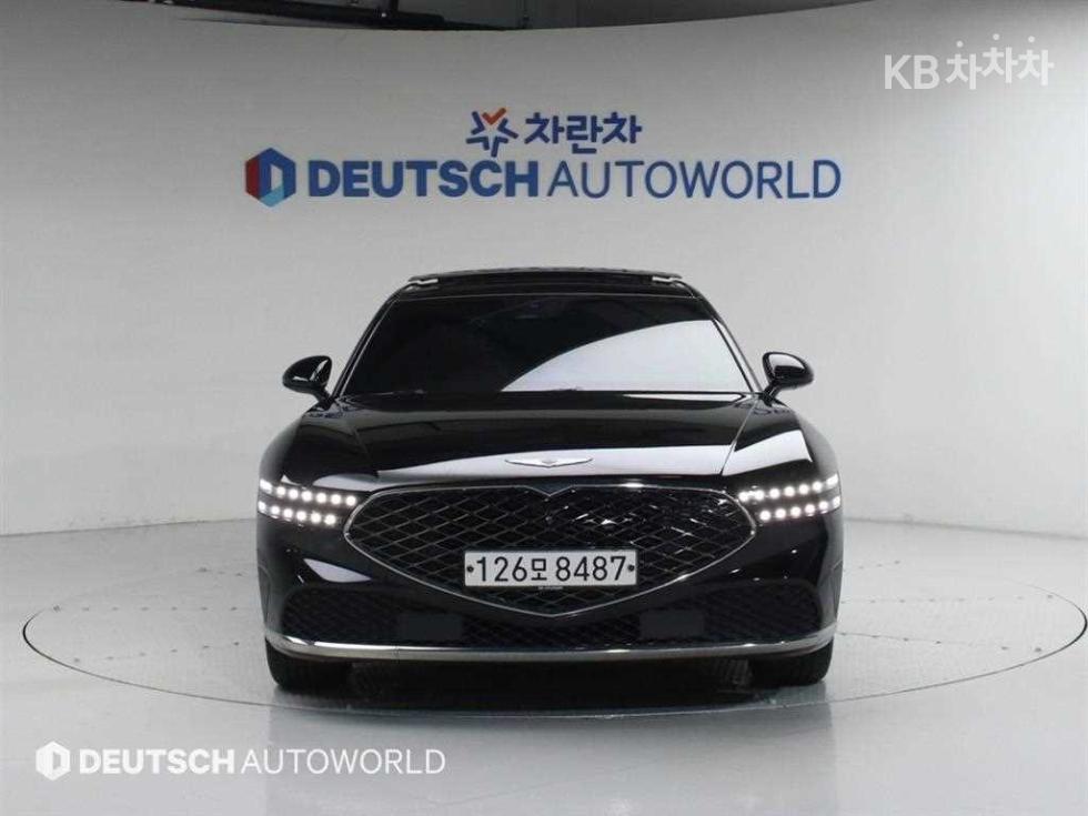Genesis G90 BASE MODEL — фото 3