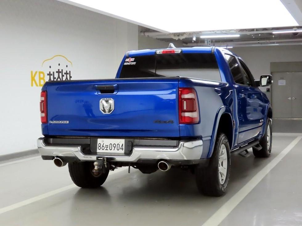 Dodge Ram Pickup 1500 Revel — фото 3