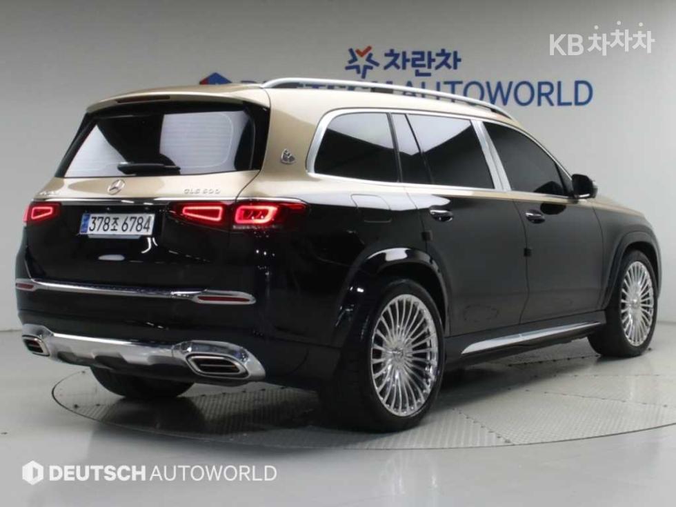 Mercedes-Benz GLS-Class BASE MODEL — фото 2