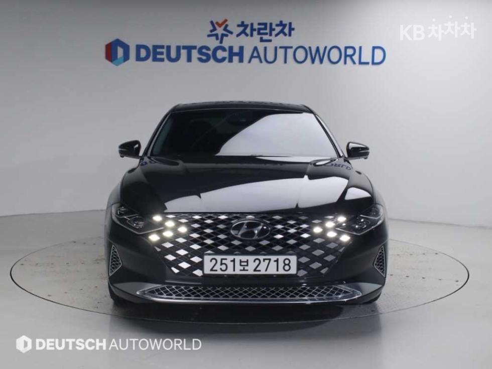 Hyundai Grandeur CALLIGRAPHY — фото 3