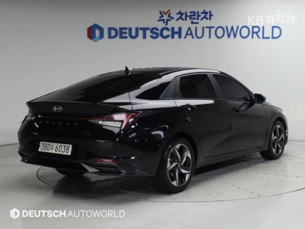 Hyundai Avante Smart — фото 2