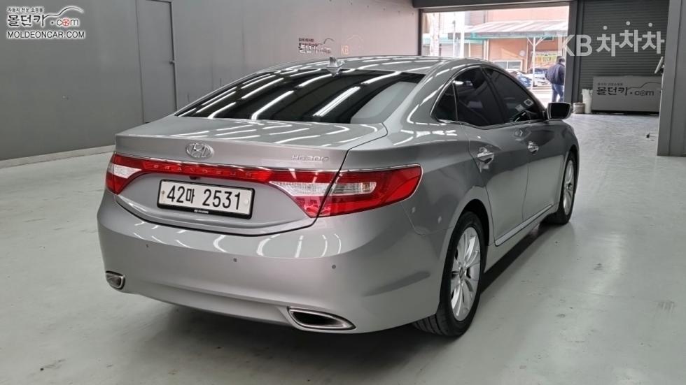 Hyundai Grandeur — miniaturë 2