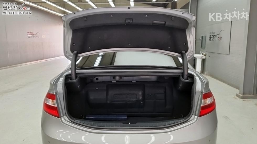 Hyundai Grandeur — miniaturë 17