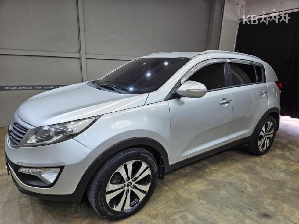 2013 - kia sportage