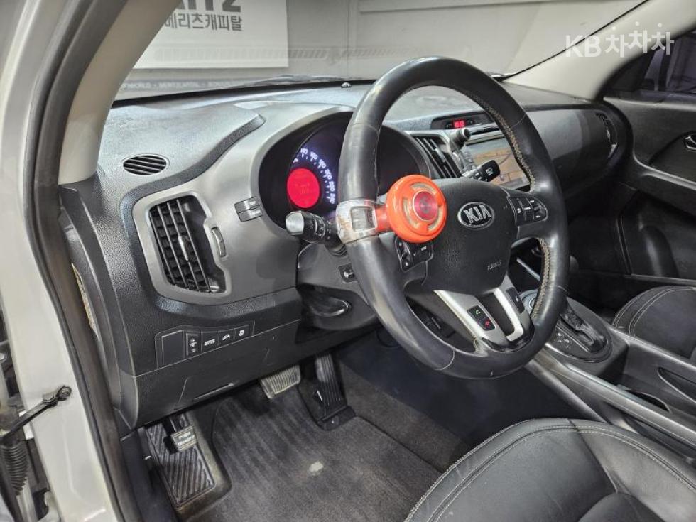 2013 - kia sportage