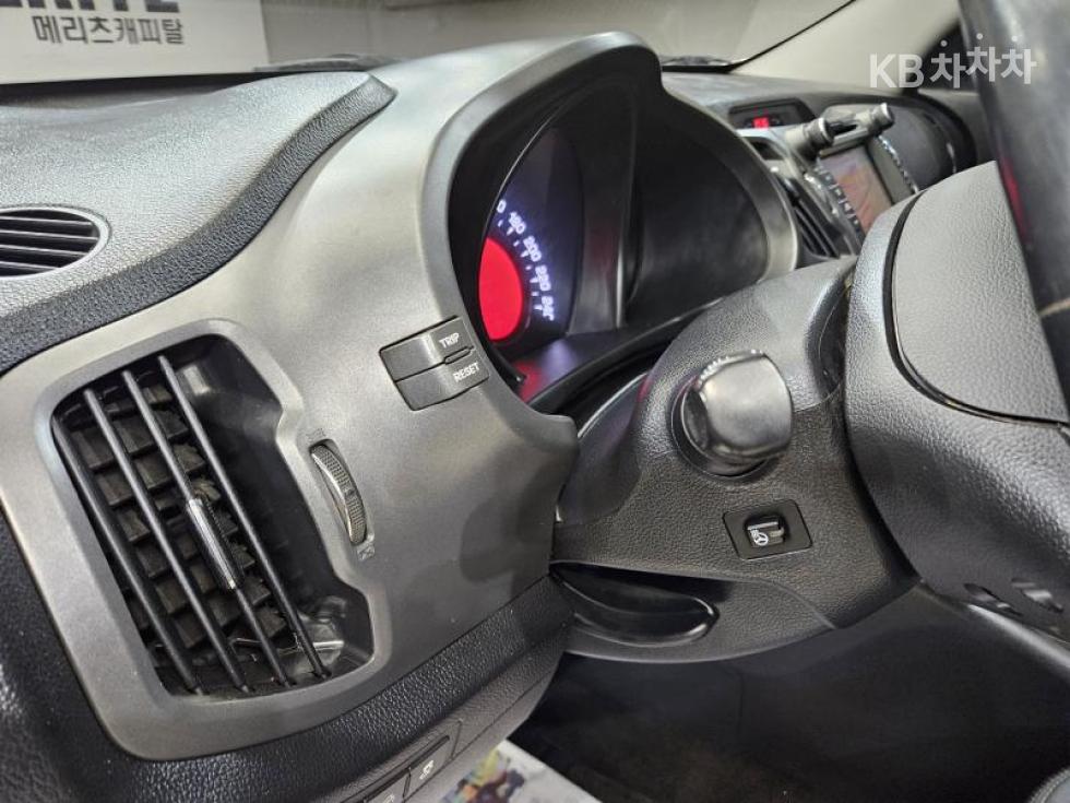 2013 - kia sportage