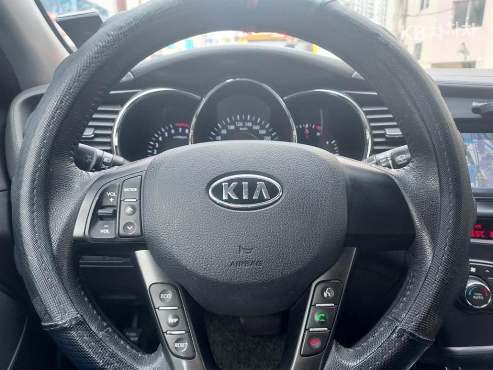 2011 - kia k5
