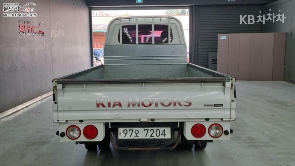 2013 - kia bongo iii