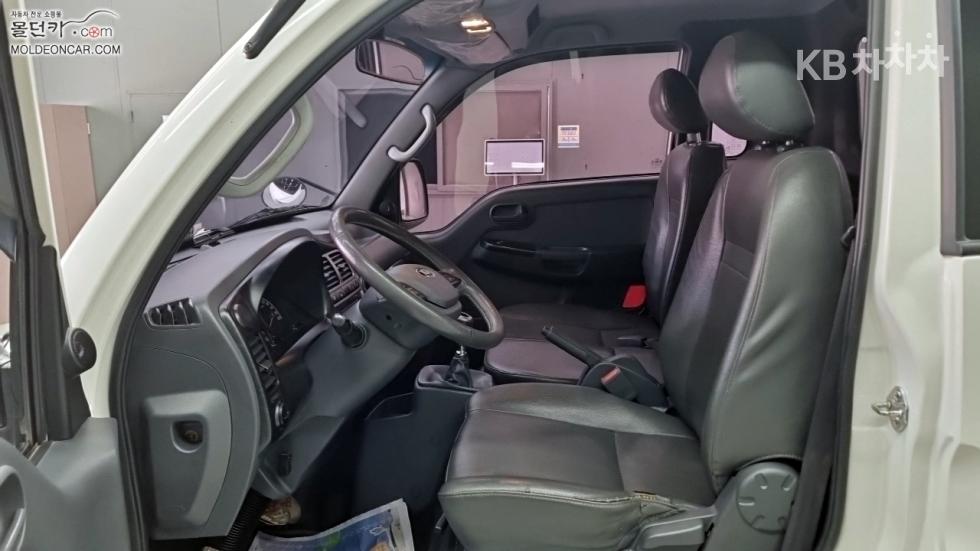 2013 - kia bongo iii