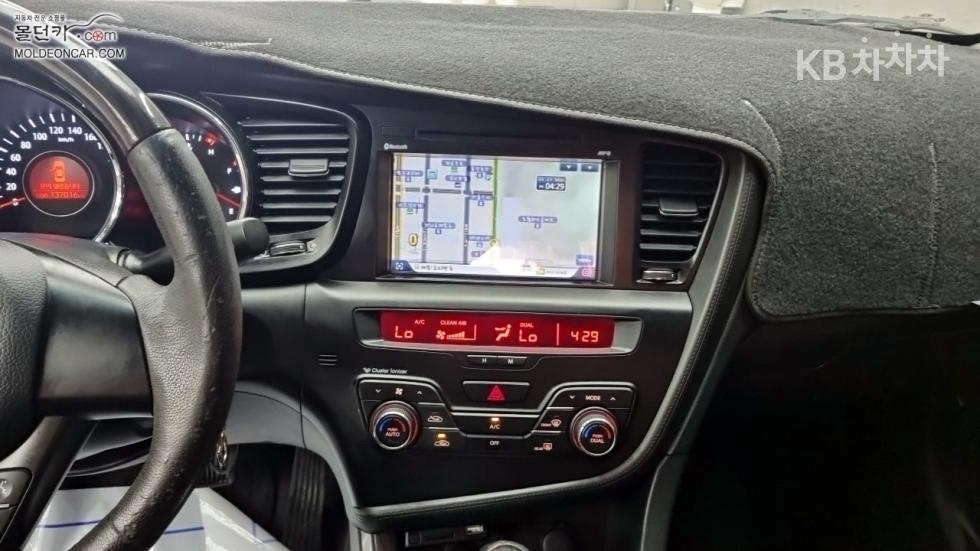 2011 - kia k5