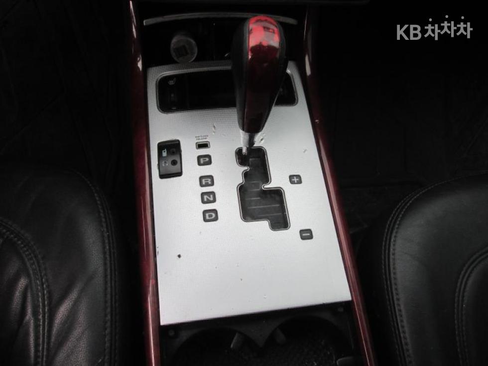 Hyundai Grandeur — miniaturë 7