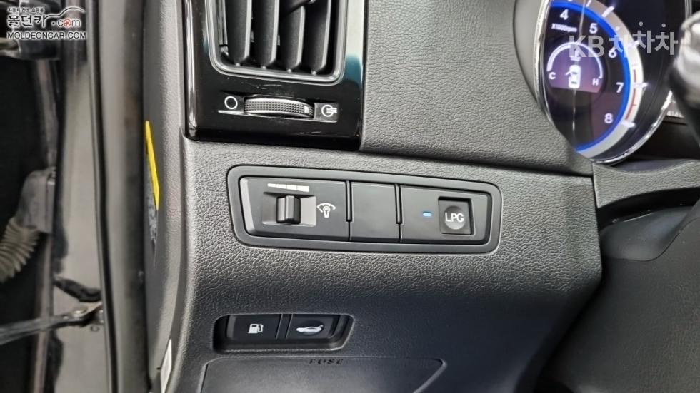 Hyundai Sonata — miniaturë 15