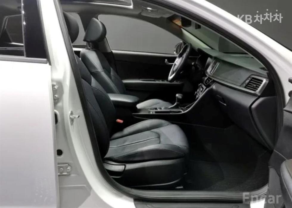 2020 - kia k5
