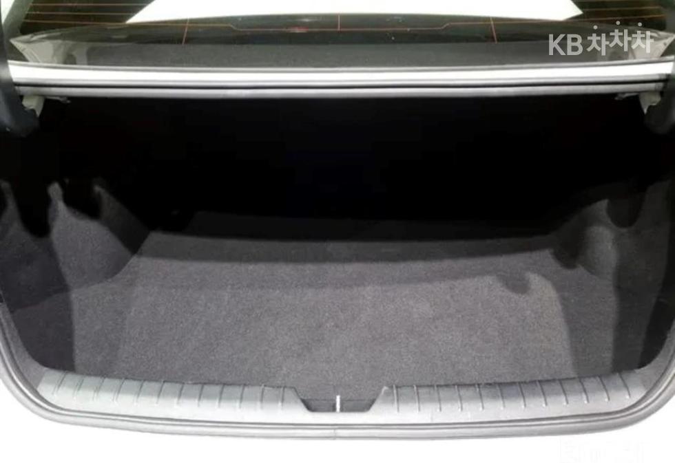 2020 - kia k5