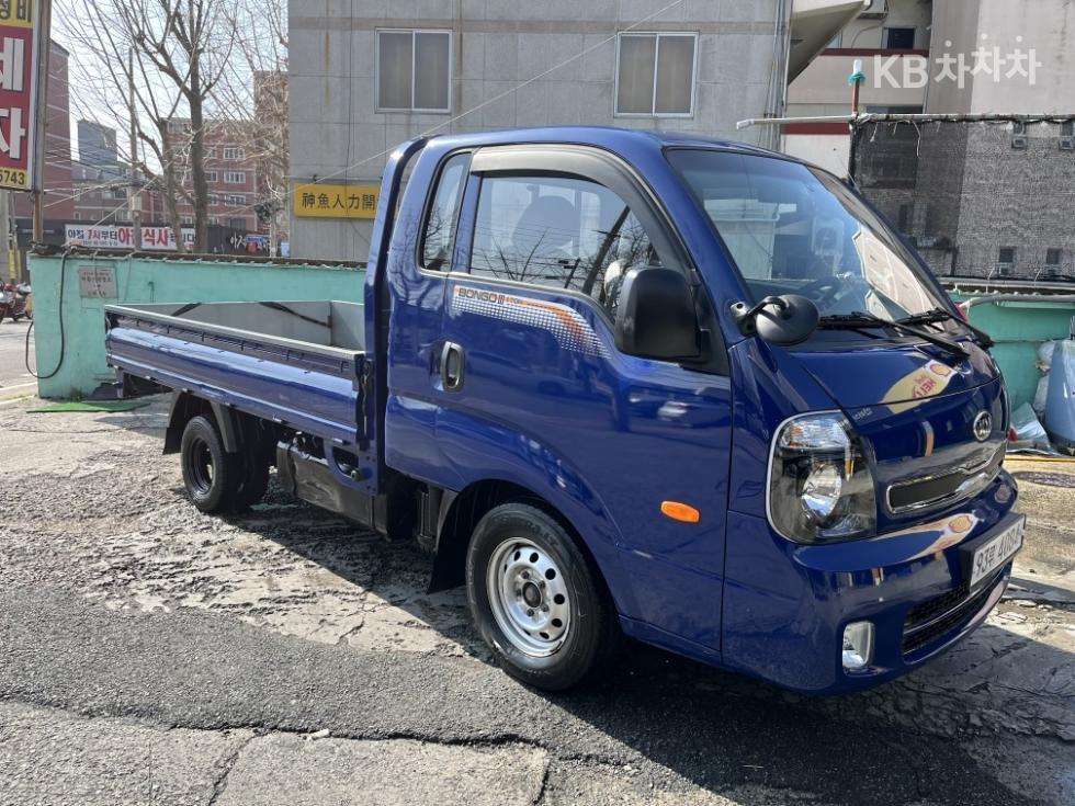 2016 - kia bongo iii