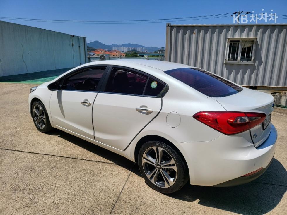 2014 - kia k3